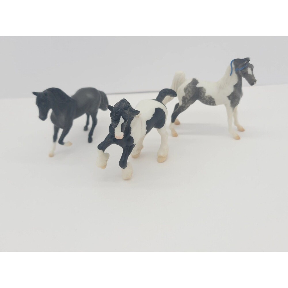 Breyer Reeves Set of 3 Small Horse Figurines Toy Collectible Vintage Gray/Black